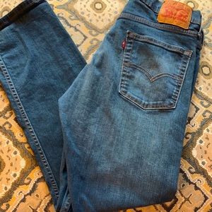 Levi's 513 jeans size 33x30  in GUC